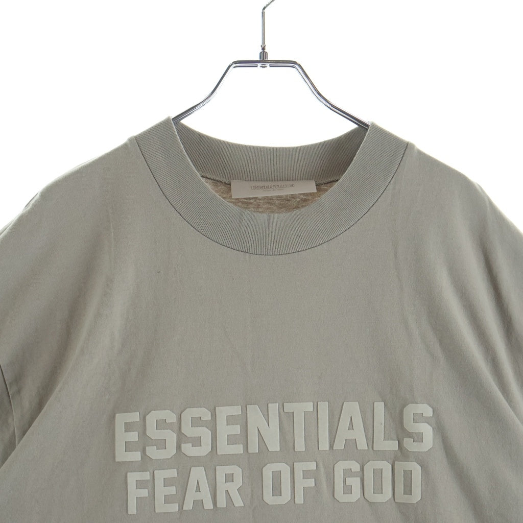 FEAR OF GOD ESSENTIALS(フィアオブゴッド エッセンシャルズ) Felt Logo S/S T-Shirts フェルトロゴショートスリーブTシャツ クルーネック半袖Tシャツ ベージュ