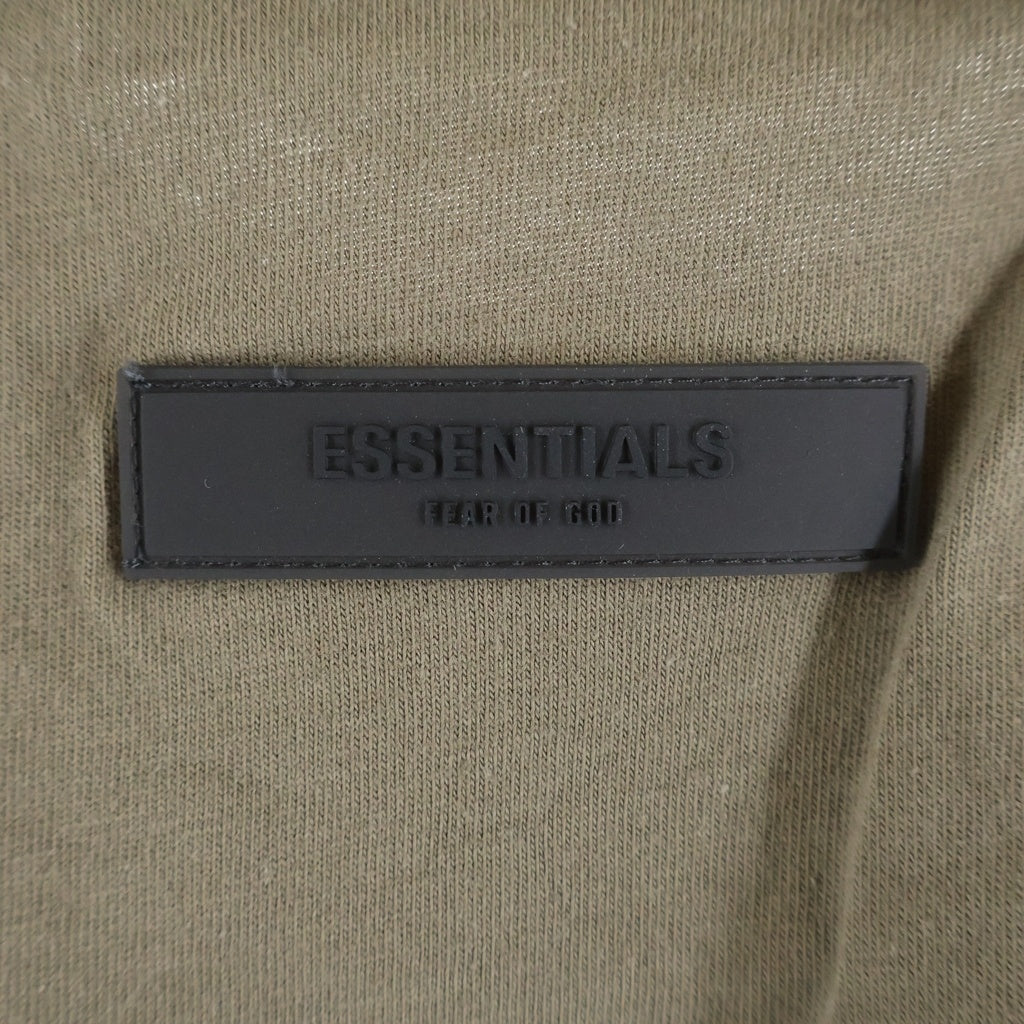 FEAR OF GOD ESSENTIALS(フィアオブゴッド エッセンシャルズ) Felt Logo S/S T-Shirts フェルトロゴショートスリーブTシャツ クルーネック半袖Tシャツ ベージュ