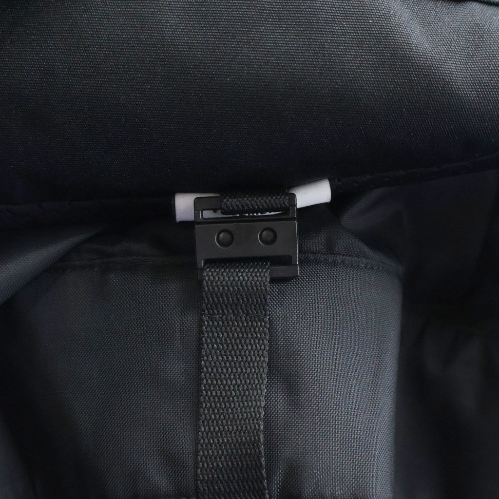 VETEMENTS(ヴェトモン) MULTI POCKET JACKET マルチポケット キルティングライナー付き ジャケット ブラック