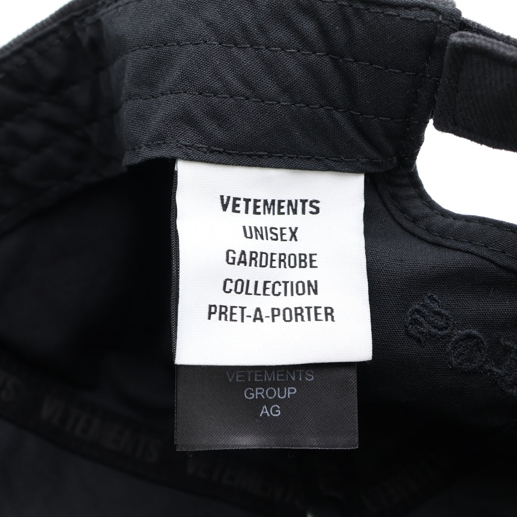 VETEMENTS(ヴェトモン) LEATHER BIKER CROSS CAP レザー バイカー クロス キャップ ブラック
