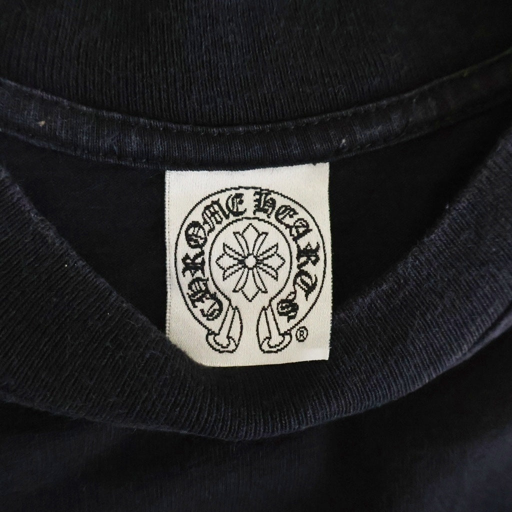 CHROME HEARTS(クロムハーツ) OLD Vine Dagger Tee オールド ヴァインダガーTシャツ 袖ダガープリント ポケット クルーネック半袖Tシャツ カットソー ブラック