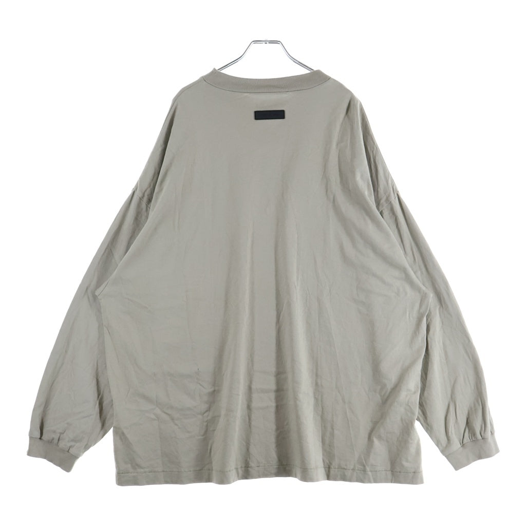 FEAR OF GOD ESSENTIALS(フィアオブゴッド エッセンシャルズ) Rubber Logo Crewneck L/S Tee ラバーロゴクルーネック長袖Tシャツ カットソー ベージュ