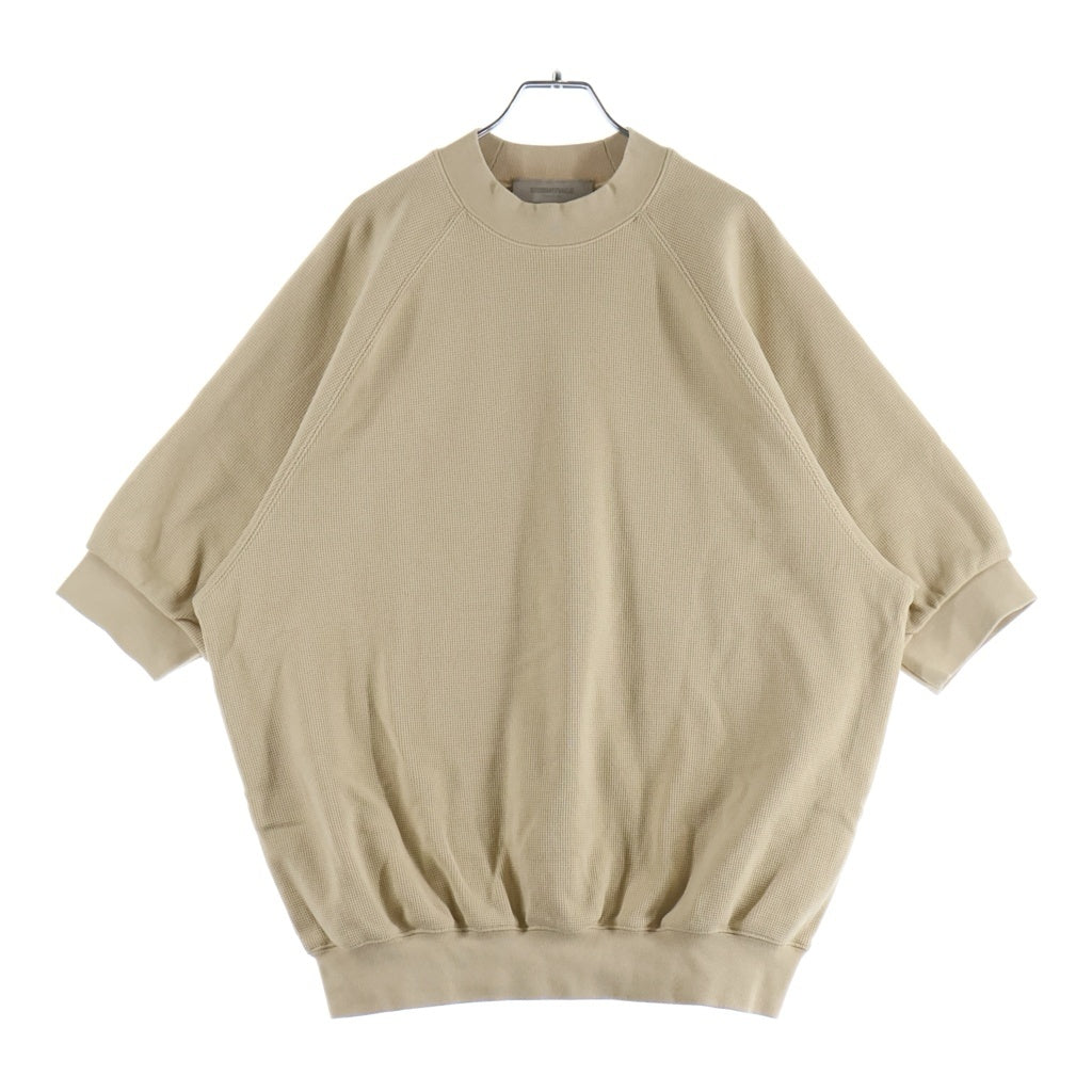 FEAR OF GOD ESSENTIALS(フィアオブゴッド エッセンシャルズ) モックネックワッフルショートスリーブスウェットシャツ ハーフスリーブトレーナー ベージュ