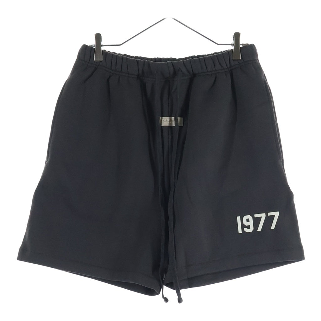 FEAR OF GOD ESSENTIALS(フィアオブゴッド エッセンシャルズ) 1977 Logo Sweat Shorts フェルトロゴスウェットショーツ ハーフパンツ ダークブラウン