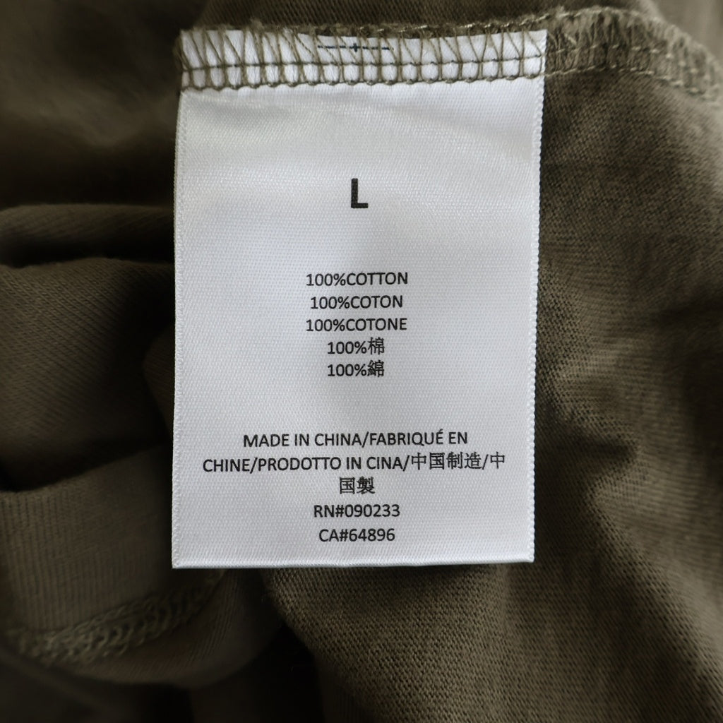 FEAR OF GOD ESSENTIALS(フィアオブゴッド エッセンシャルズ) FELT LOGO L/S TEE フェルトロゴロングスリーブTシャツ クルーネック長袖モックネックTシャツ ブラウン