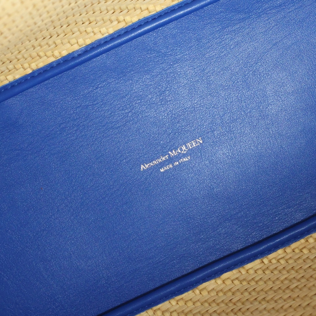 Alexander McQueen(アレキサンダーマックイーン) The Bow Small ザ ボウ スモール ラフィア レザー2Wayショルダーバッグ ブルー/ベージュ 7095661BLB1 レディース