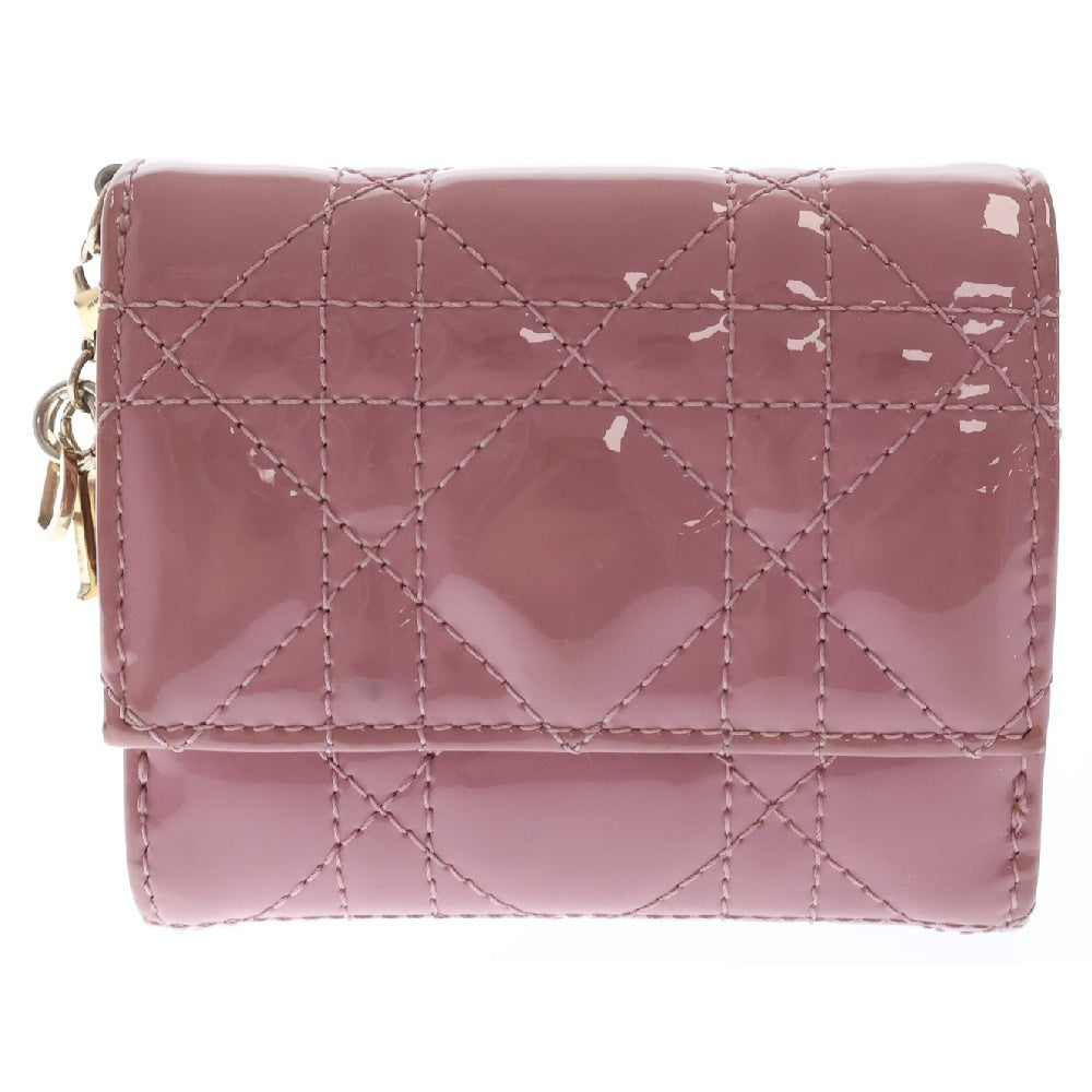 Christian Dior(クリスチャンディオール) ロータスウォレット カナージュ パテントカーフスキン 3つ折り財布 ピンク S0181OVRB_M64P