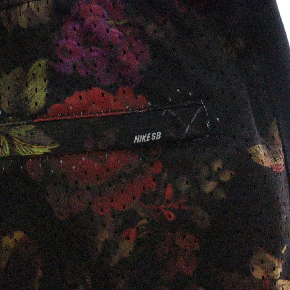 NIKE SB(ナイキエスビー) Dry-Fit Floral Short ドライフィット フローラル 総柄 メッシュ ショーツ ハーフパンツ ブラック/マルチ AA4492-010