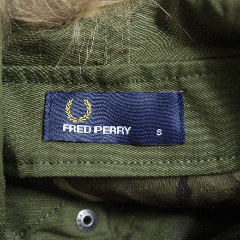 FRED PERRY(フレッドペリー) FISHTAIL PARKA フィッシュテール 裏地カモ モッズコート フーディ カーキ F2562