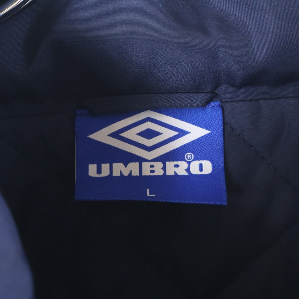 X-LARGE(エクストララージ) 23AW × UMBRO PUFFER JACKET アンブロ 裏地キルティング パファー ダウンジャケット ブルゾン ネイビー 101234021025