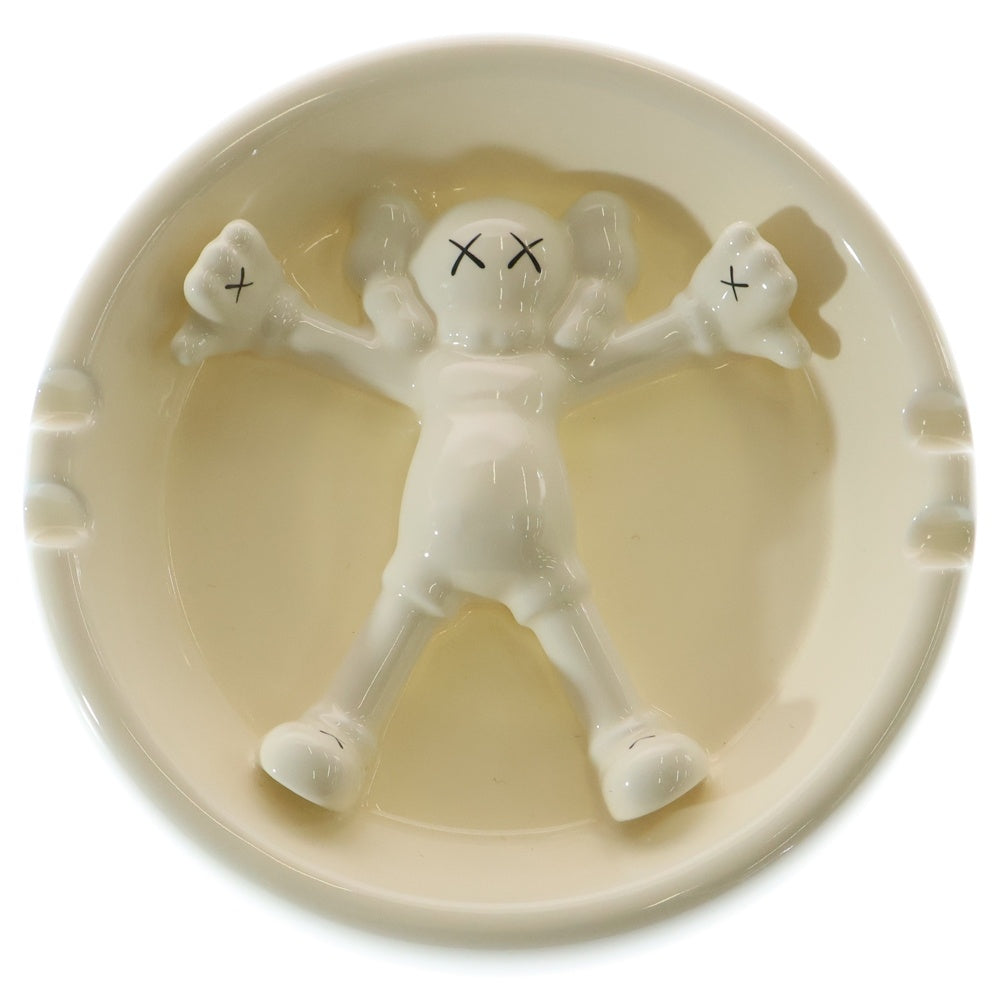 Original Fake(オリジナルフェイク) 2008× Gallery1950 KAWS Companion Ashtray ギャラリー1950 カウズ コンパニオン 灰皿 ホワイト ■