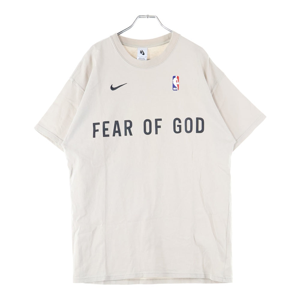 NIKE(ナイキ) ×FEAR OF GOD M NRG W TOP フィアオブゴッド ロゴプリントカットソー 半袖Tシャツ ベージュ CU4699-140