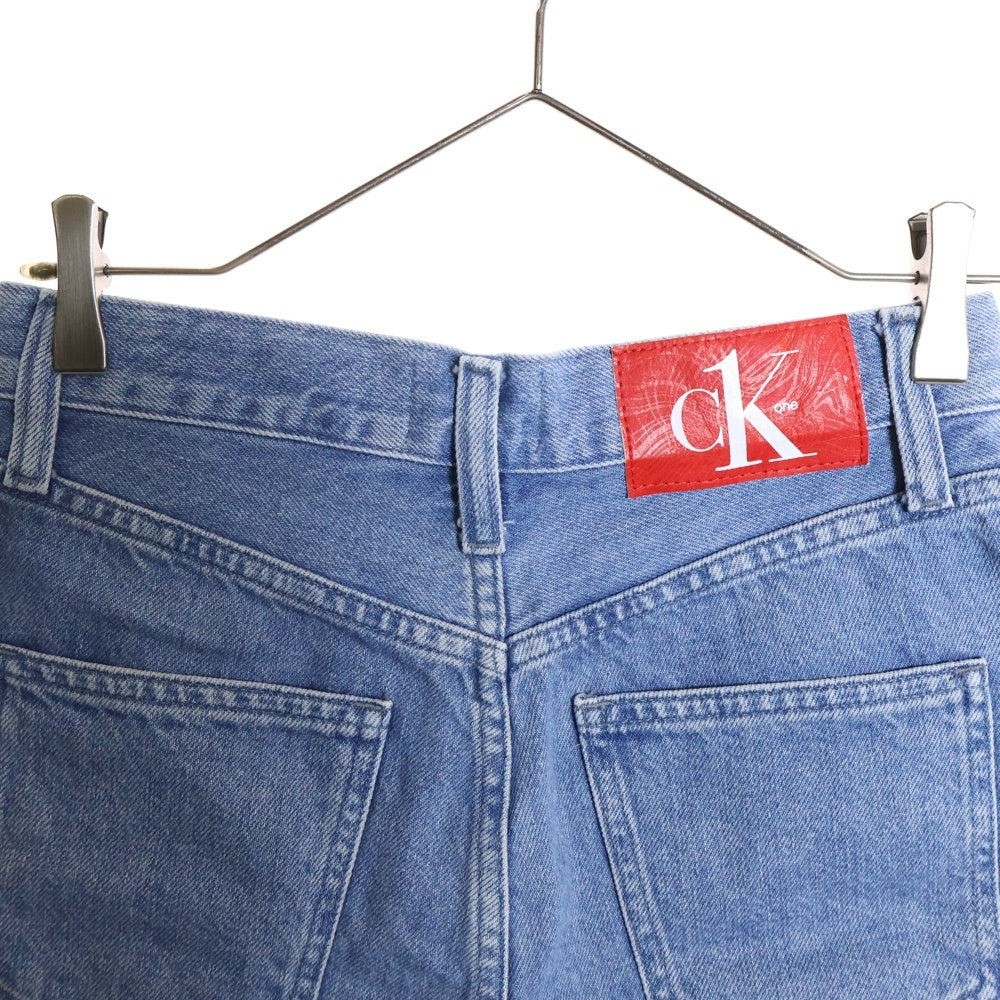 Calvin Klein(カルバンクライン) ダメージ加工 デニムショーツ レディース J219191 ブルー