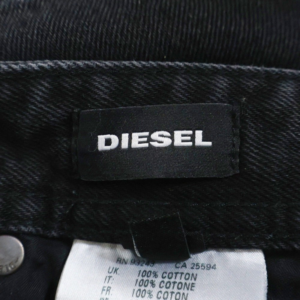DIESEL(ディーゼル) ストラップ付き デニム ショーツ ブラック