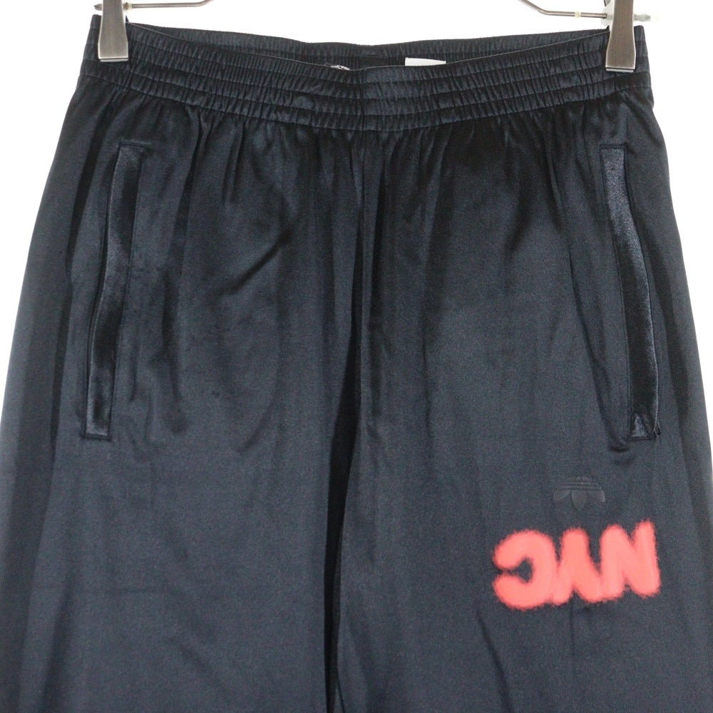 adidas(アディダス) × Alexander wang NYC Jogger Pants アレキサンダーワン ニューヨークロゴ ナイロン ジョガーパンツ ブラック FL6905