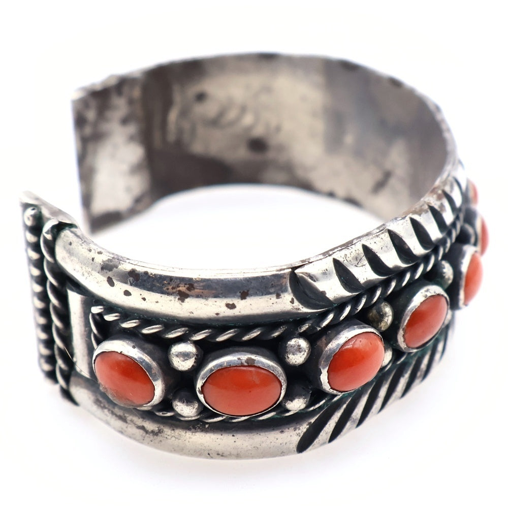 INDIAN JEWELRY(インディアンジュエリー) ナバホ族 RED CORAL 赤サンゴ バングル ブレスレット シルバー