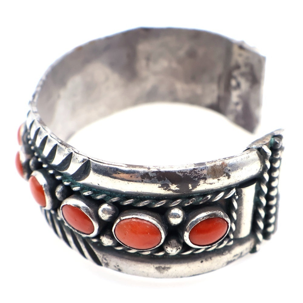 INDIAN JEWELRY(インディアンジュエリー) ナバホ族 RED CORAL 赤サンゴ