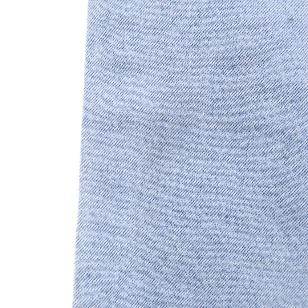 CARHARTT(カーハート) ロゴパッチ ストレートデニムパンツ ライトブルー