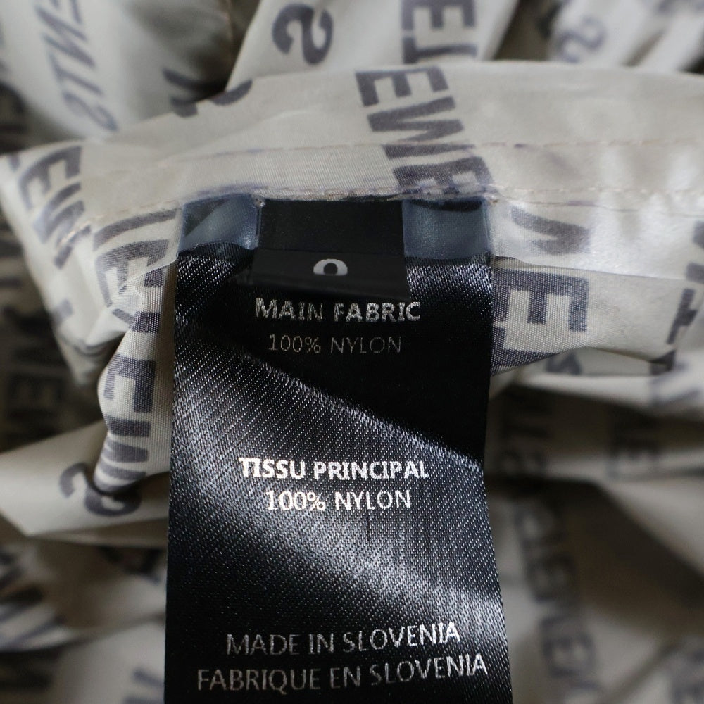 VETEMENTS(ヴェトモン) 18AW MONOGRAM RAINCOAT ロゴ総柄 ナイロン ロングコート レインコート ベージュ UAH19JA301