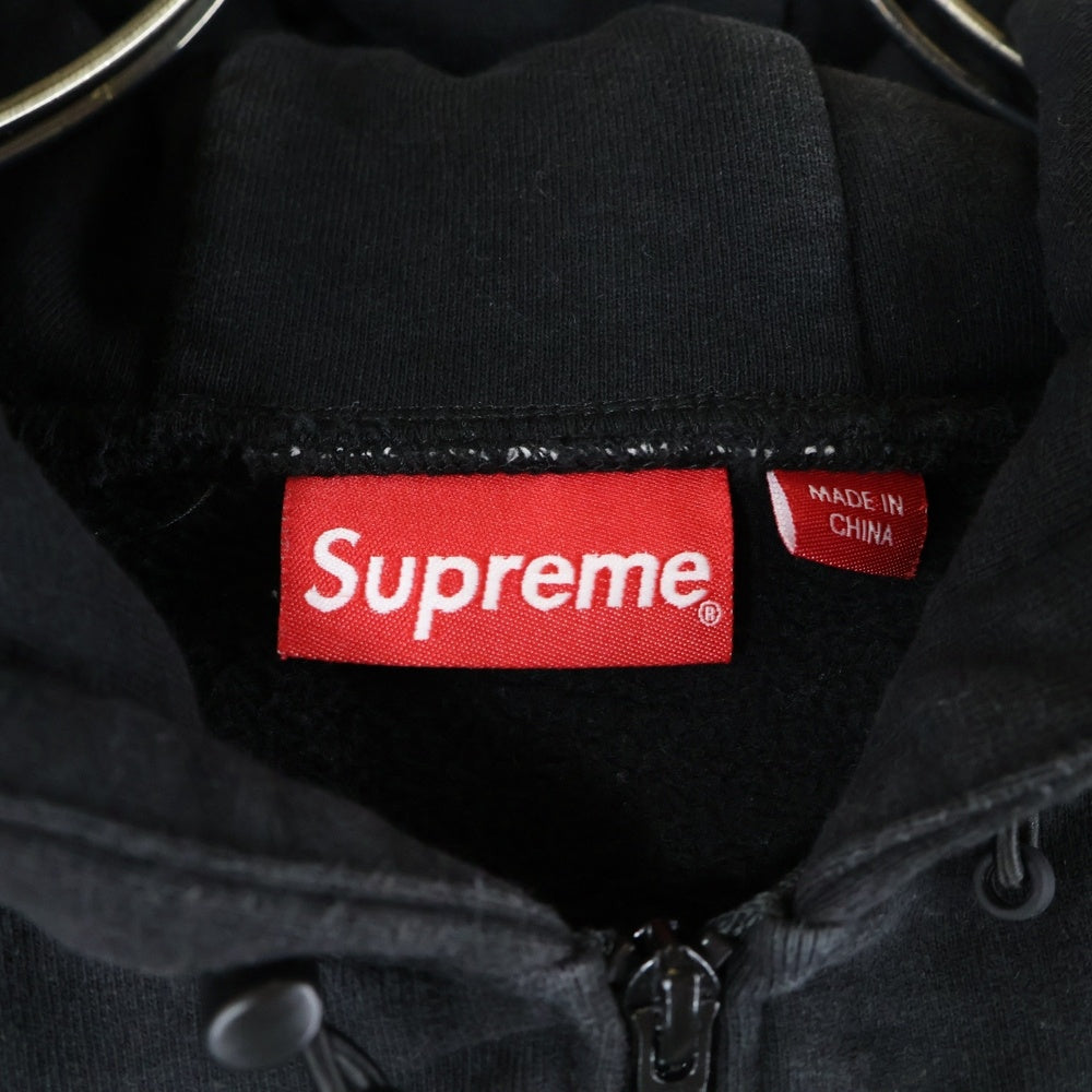 プッチンプリン シュプリーム パーカー スモールロゴ 大人気 シュプリーム 刺繍スモールボックスロゴ フードロゴ フルジップ