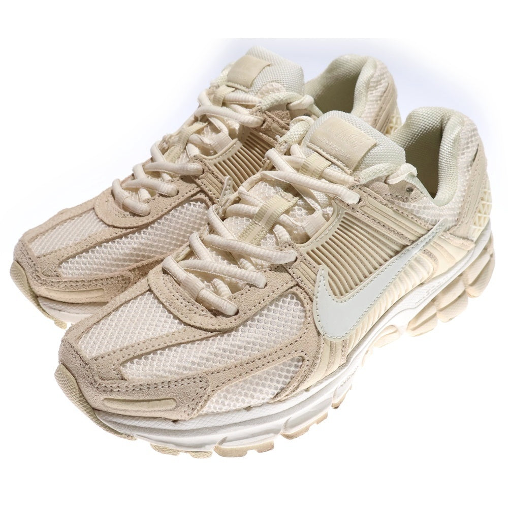 NIKE(ナイキ) WMNS Zoom Vomero 5 ウィメンズ ズーム ボメロ5 ローカットスニーカー ベージュ US7/24cm HQ0458-200