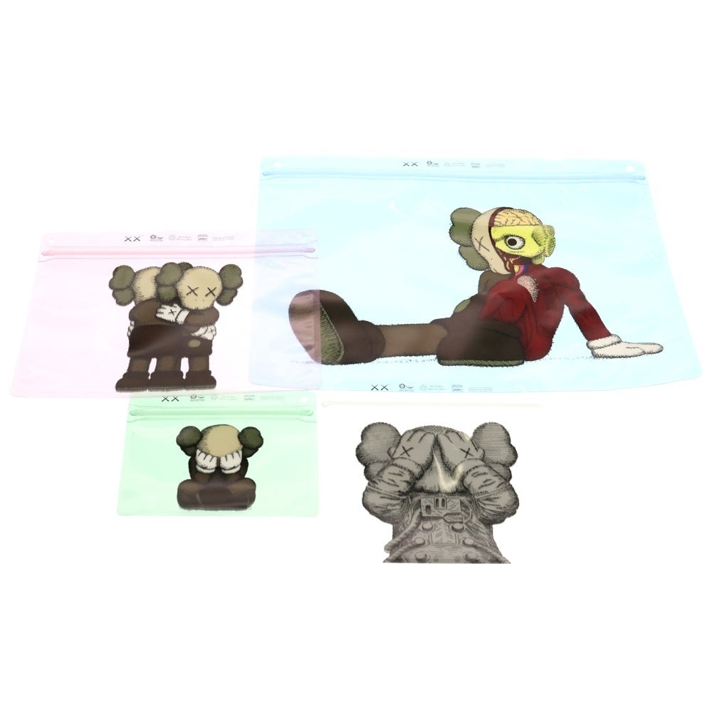 KAWS(カウズ) × Pake Set KAWS TOKYO FIRST パケセット カウズ東京ファースト限定 パケ ポーチ 4種セット マルチ
