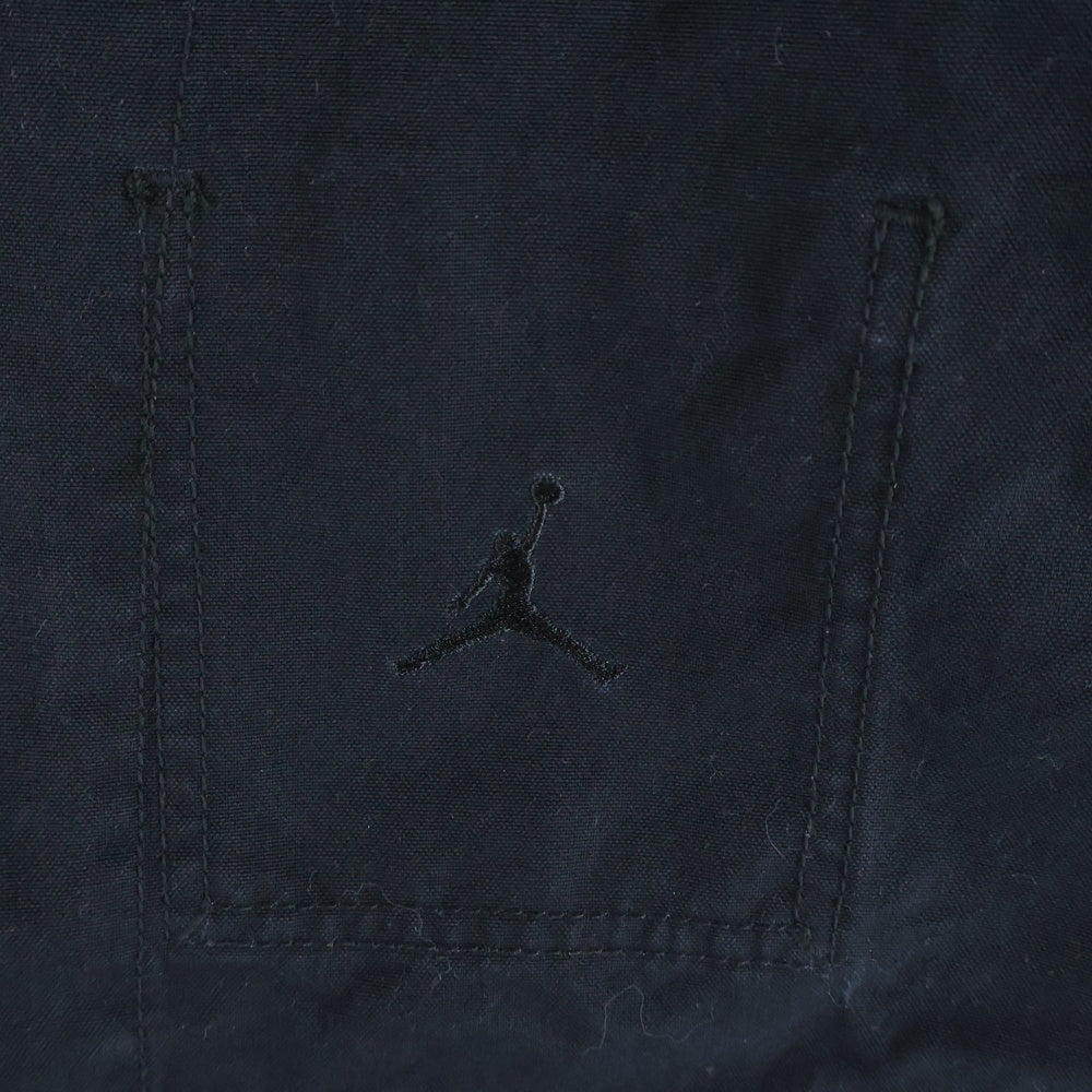 NIKE(ナイキ) 25SS JORDAN BRAND M J ESS STMT CHICAGO JKT ロゴ刺繍 ジョーダンブランド エッセンシャル シカゴ ジャケット ブラック HF9317-010