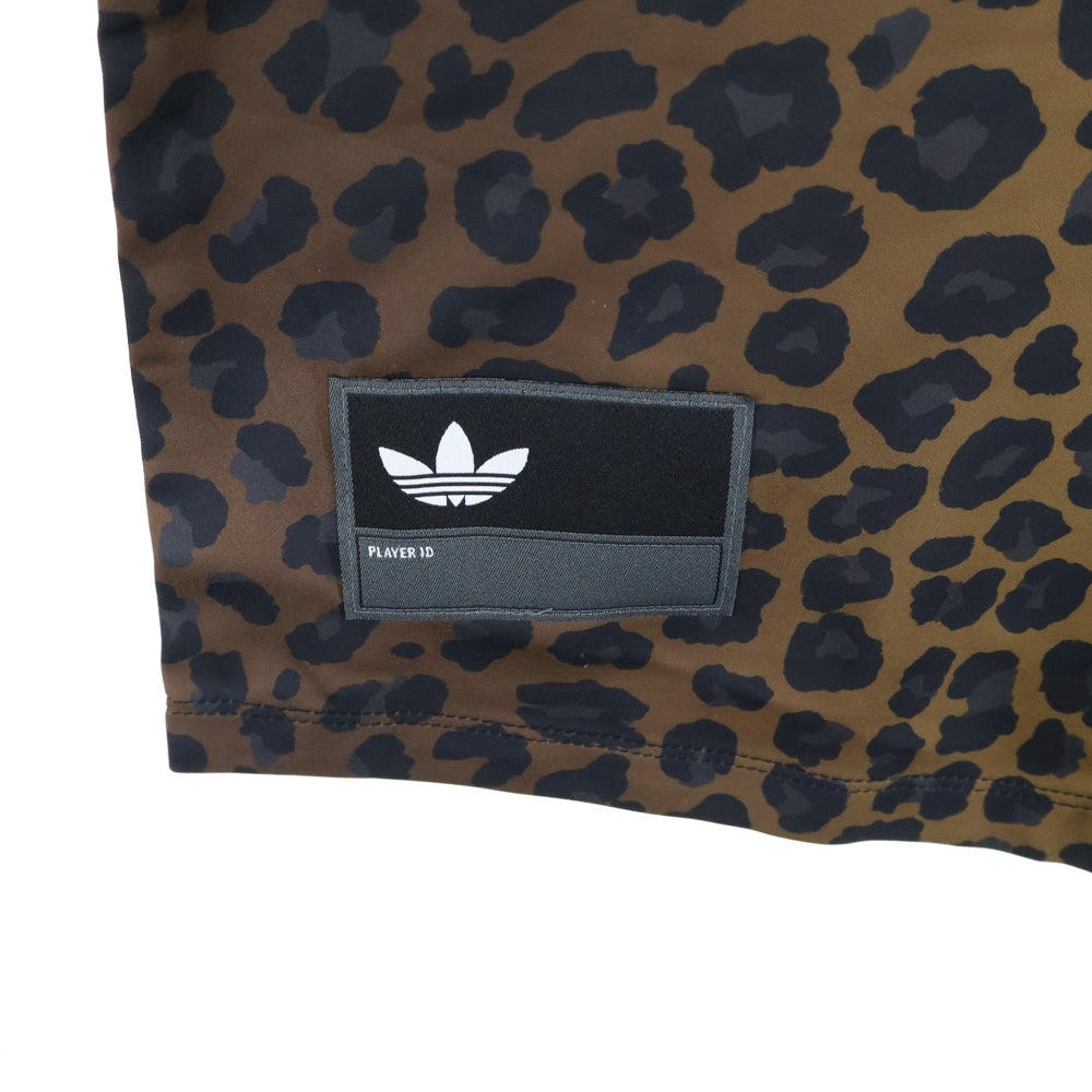 adidas(アディダス) 25SS SATIN JERSEY フロントロゴ レオパード サテンジャージ 半袖Tシャツ ブラウン KA2671