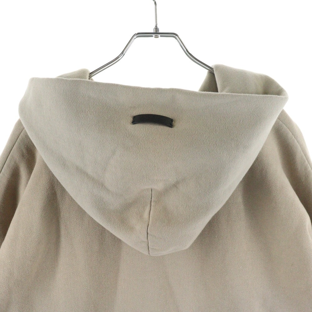 FEAR OF GOD ESSENTIALS(フィアオブゴッド エッセンシャルズ) 21AW Half Zip Hoodie ロゴ ハーフジップフーディー プルオーバーパーカー ベージュ FG50-021