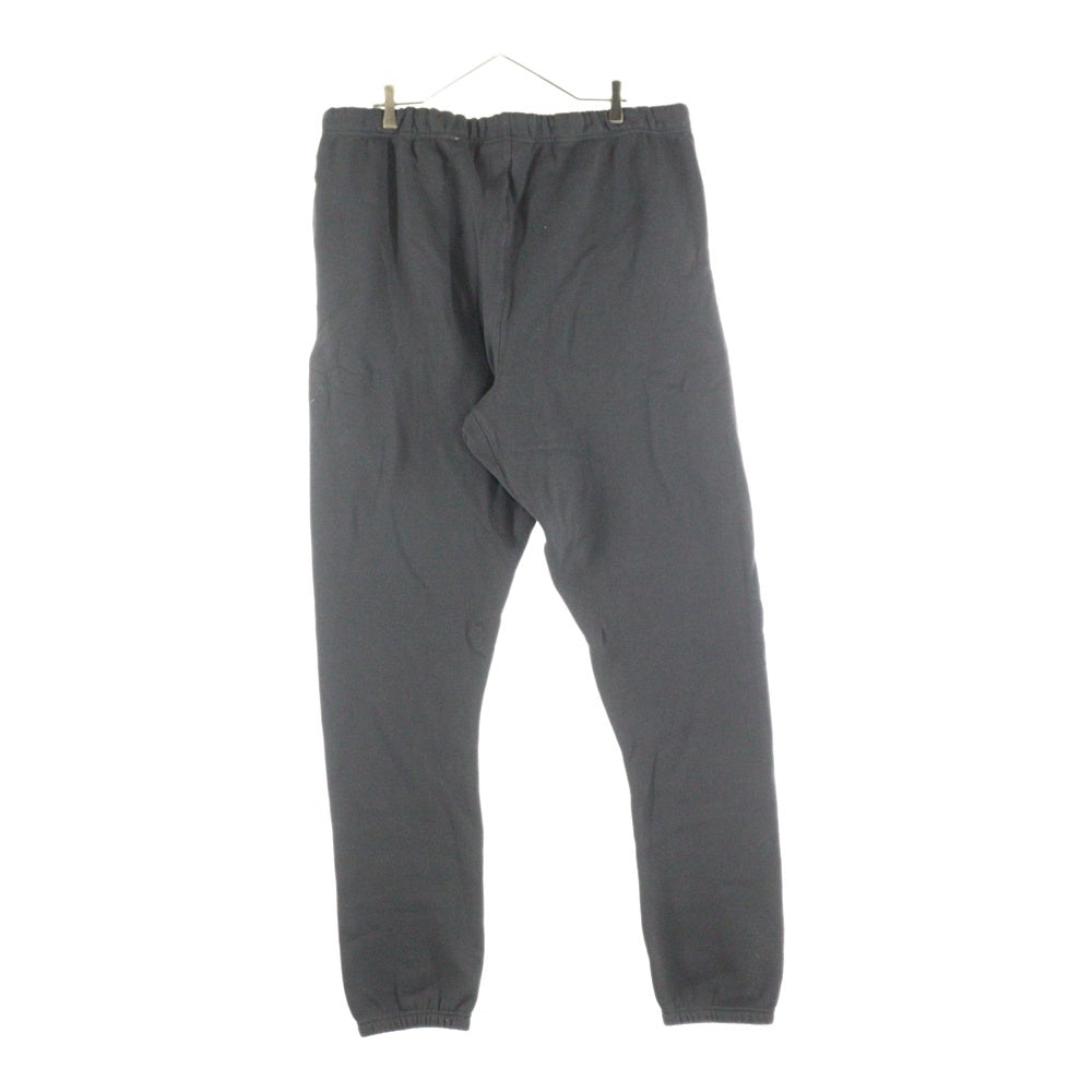 FEAR OF GOD ESSENTIALS(フィアオブゴッド エッセンシャルズ) 1977 ロゴ スウェットパンツ チャコールグレー