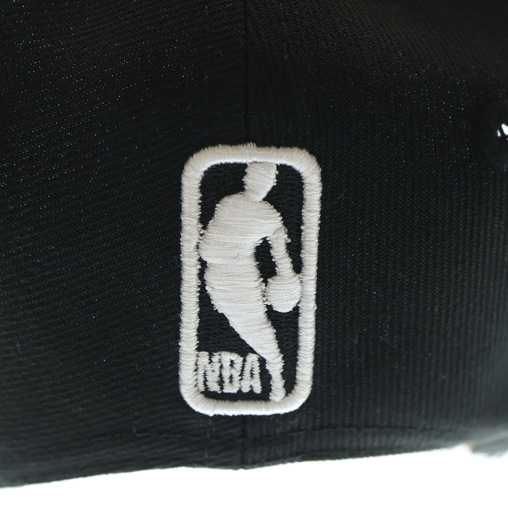 NEW ERA(ニューエラ) シカゴブルズ ロゴ刺繍 6パネルベースボールキャップ 帽子 ブラック/レッド
