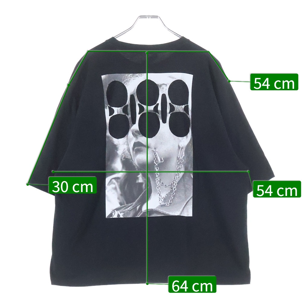 RAF SIMONS(ラフシモンズ) 19SS CROPPED T-SHIRT WITH CUT OUTS IN THE BACK グラフィティ バックプリント 半袖Tシャツ カットソー ブラック