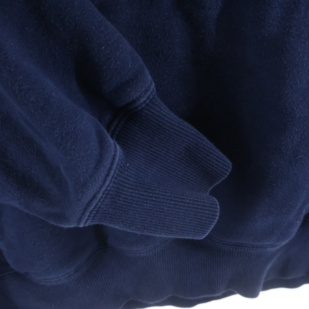 BUCKINGHAM(バッキンガム) ワンポイント刺繍 クルーネック スウェットトレーナー ネイビー