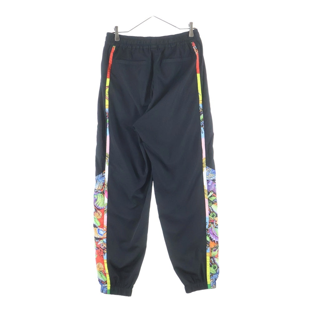 VERSACE(ヴェルサーチ) Tresor De La Mer Full Zip Track Pant トレゾールドゥラメール ナイロン トラックパンツ ブラック A89040 1F00977