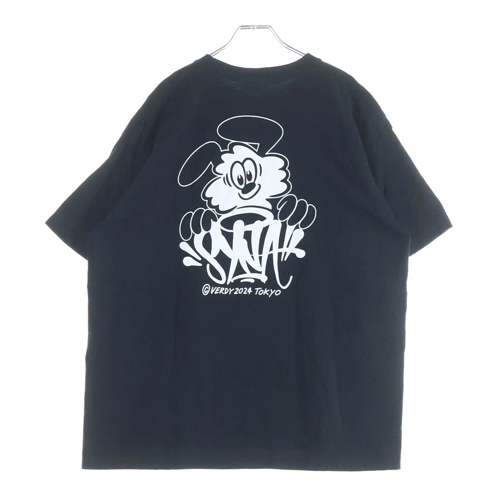 VERDY(ベルディ) 24AW × Central Cee SYNA WORLD VICK セントラルシー ヴェルディ プリント クルーネック 半袖Tシャツ カットソー ブラック