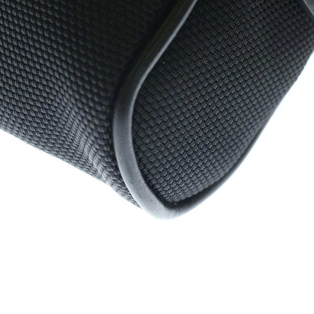 GUCCI(グッチ) シェリーライン キャンバス ウエストバッグ ボディバッグ ブラック 630919