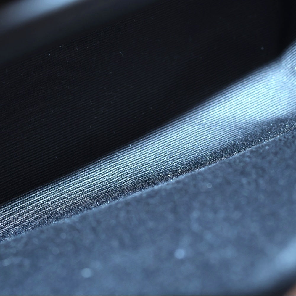 SAINT LAURENT PARIS(サンローランパリ) Niki Baby ニキ ベイビー ベルベット レザー チェーン フラップ ショルダーバッグ ピンク PLB633160 1022 レディース