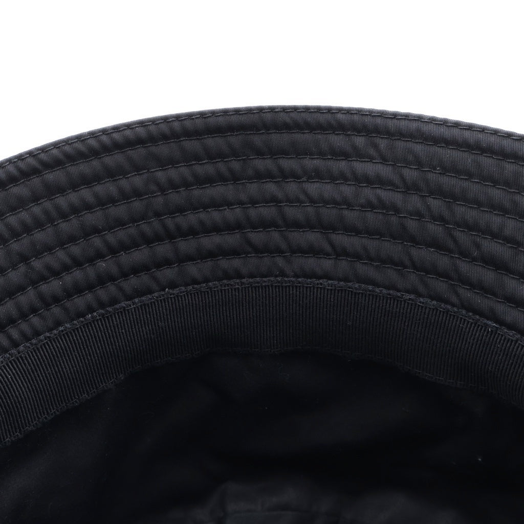 PRADA(プラダ) Re-Nylon リナイロン トライアングルロゴ 三角プレート バケットハット 帽子 ブラック 2HC137