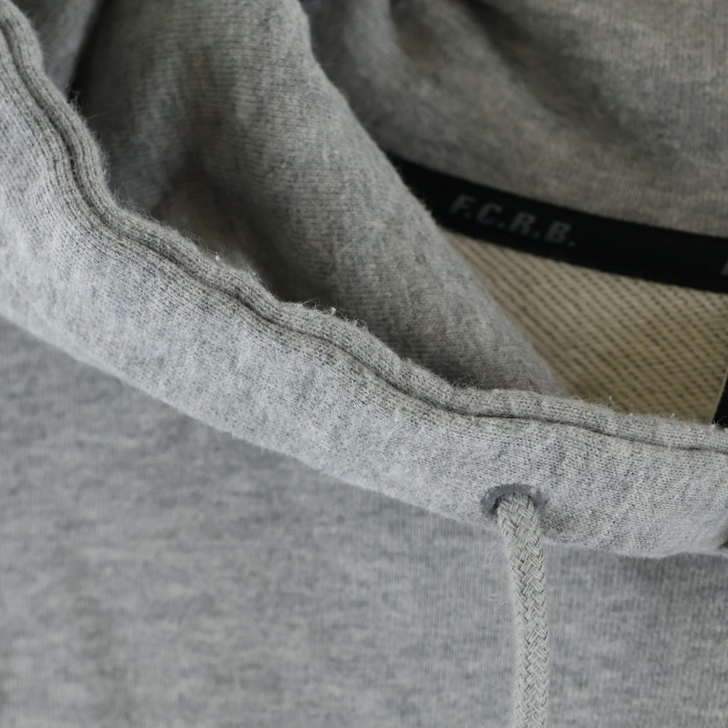 F.C.R.B./F.C.Real Bristol/FCRB(エフシーアールビー/エフシーレアルブリストル) 22AW EMBLEM TIGER SWEAT HOODIE タイガー エンブレムロゴ プルオーバースウェットパーカー フーディ グレー FCRB-212131