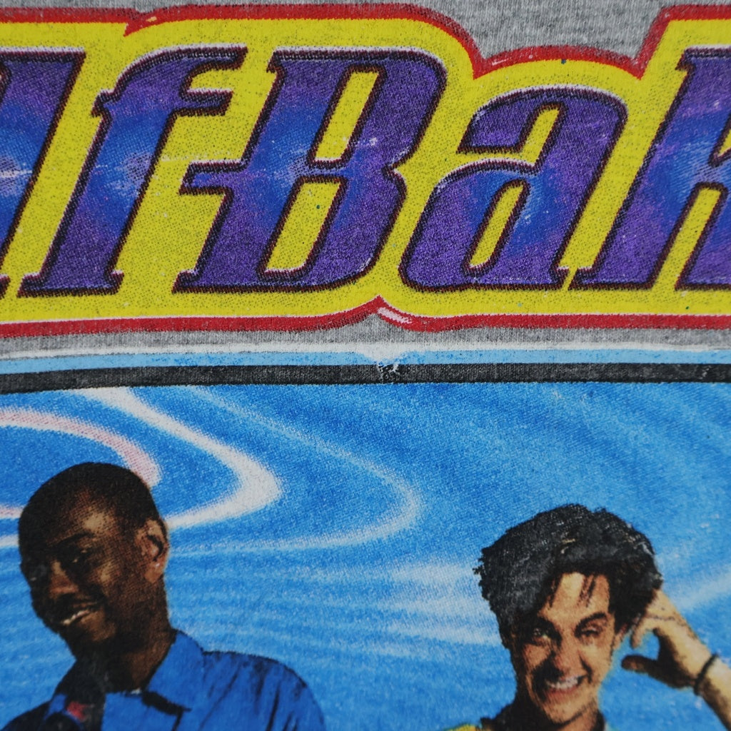 NO BRAND(ノーブランド) Half Baked オフィシャル グラフィックプリント クルーネック 半袖Tシャツ カットソー グレー