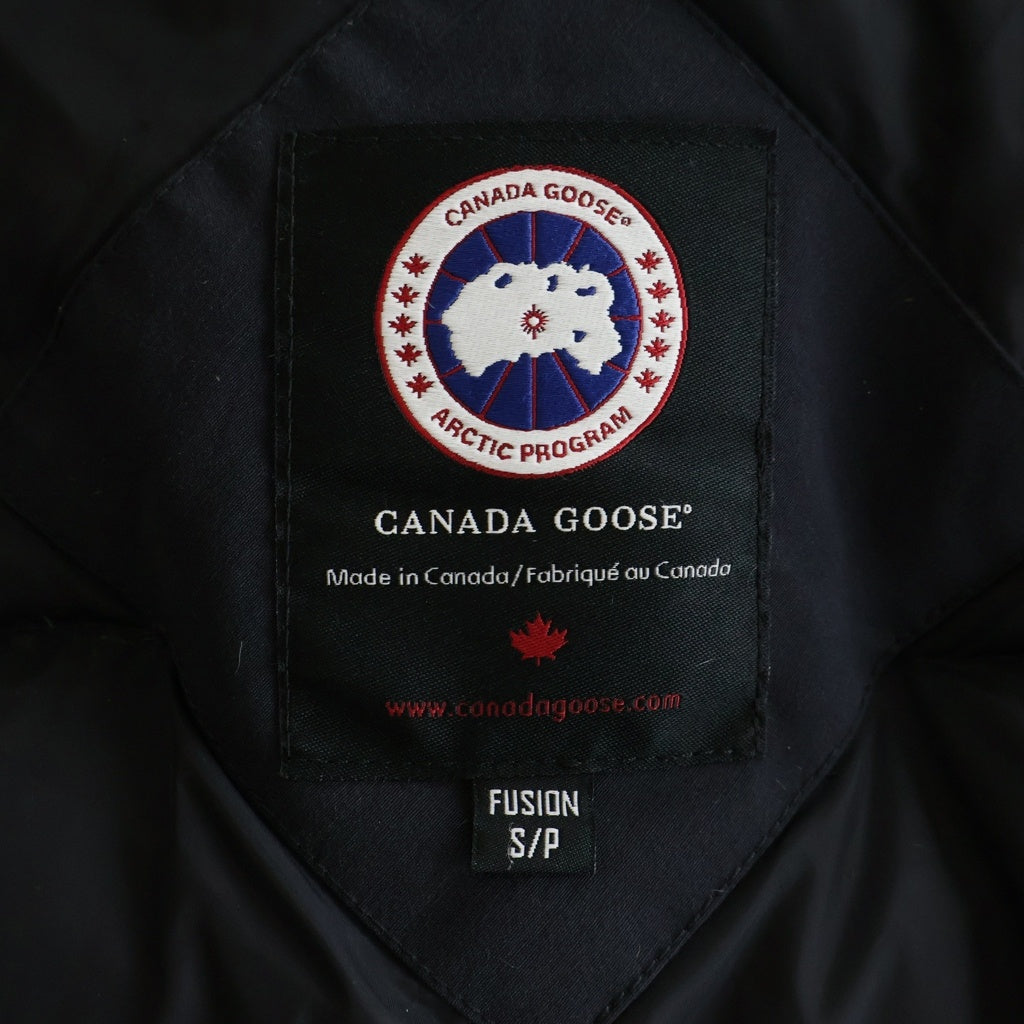 CANADA GOOSE(カナダグース) CHATEAU PARKA シャトー パーカー ファー付き フーデッド ジップアップ ダウンジャケット ネイビー 3426MA