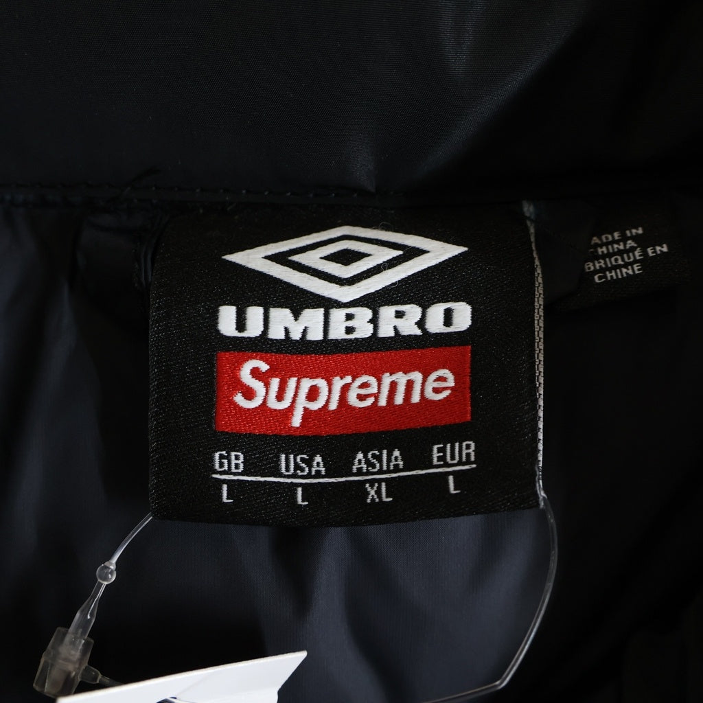 SUPREME(シュプリーム) 25AW ×UMBRO Down Puffer Jacket アンブロ ダウンパファージャケット ブラック