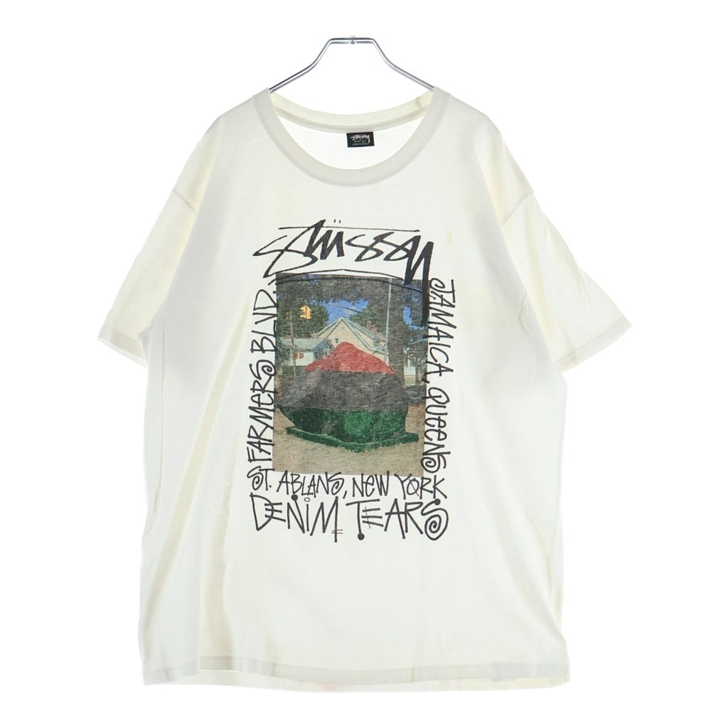 STUSSY(ステューシー) ×DENIM TEARS Farmers Blvd. Tee フロントフォトプリント 半袖Tシャツ カットソー ホワイト