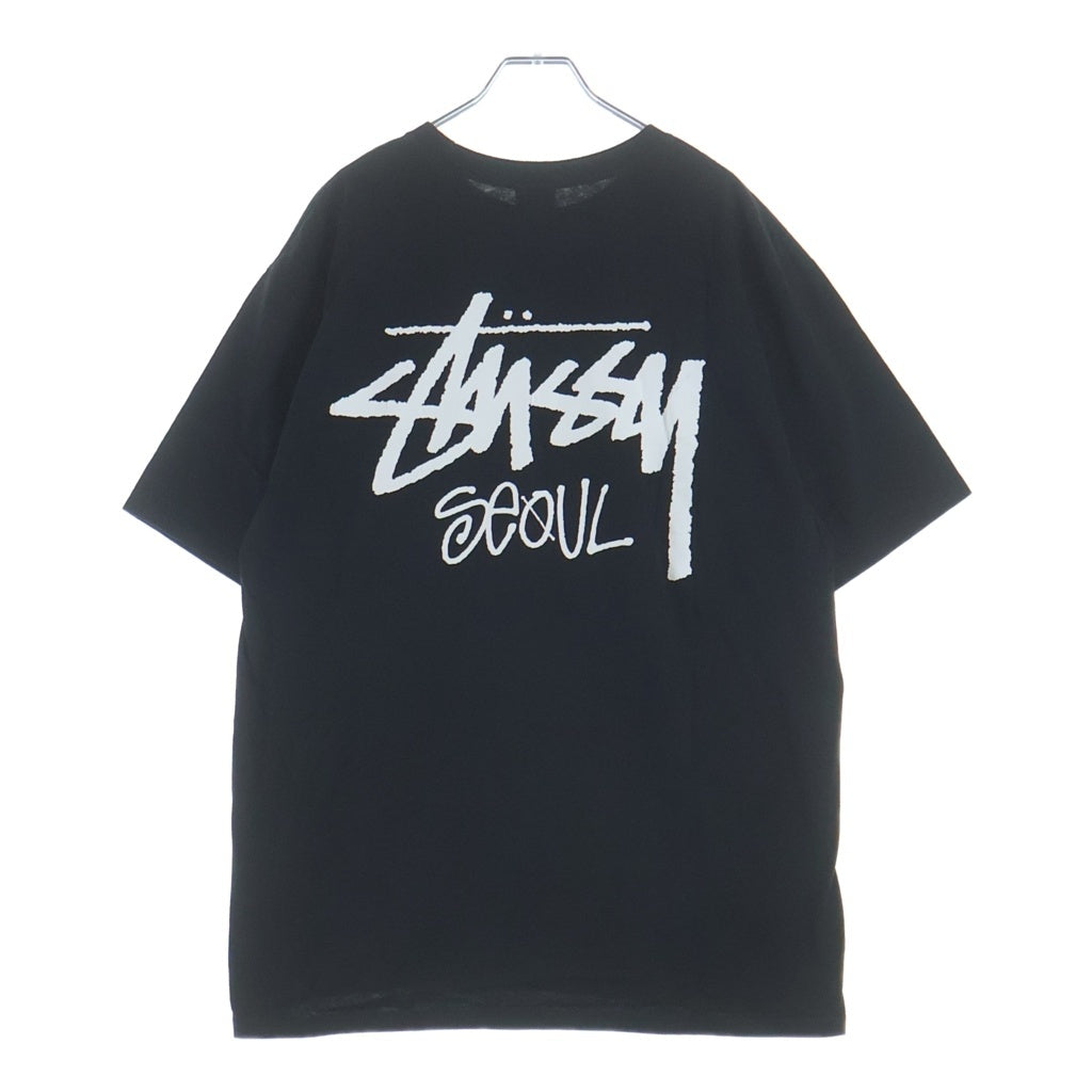 STUSSY(ステューシー) Seoul Limited ストックロゴ ソウル限定 ロゴプリント クルーネック半袖Tシャツ カットソー ブラック