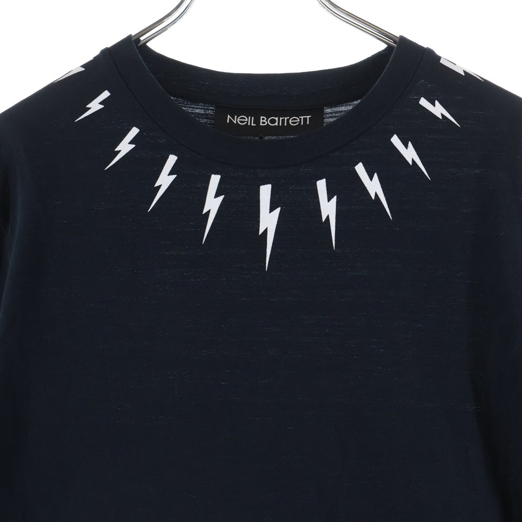 Neil Barrett(ニール バレット) Neck Lightning S/S Tee ネック ライトニング フロントプリント 裾切替 半袖 Tシャツ カットソー ブラック PBJT123S B514S