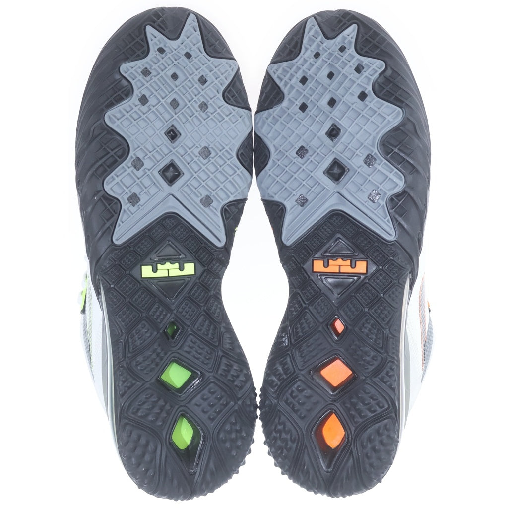 NIKE(ナイキ) LEBRON 18 LOW GREEDY レブロン18 グリーディー ローカットスニーカー ホワイト/ブラック US9.5/27.5cm CV7562-100