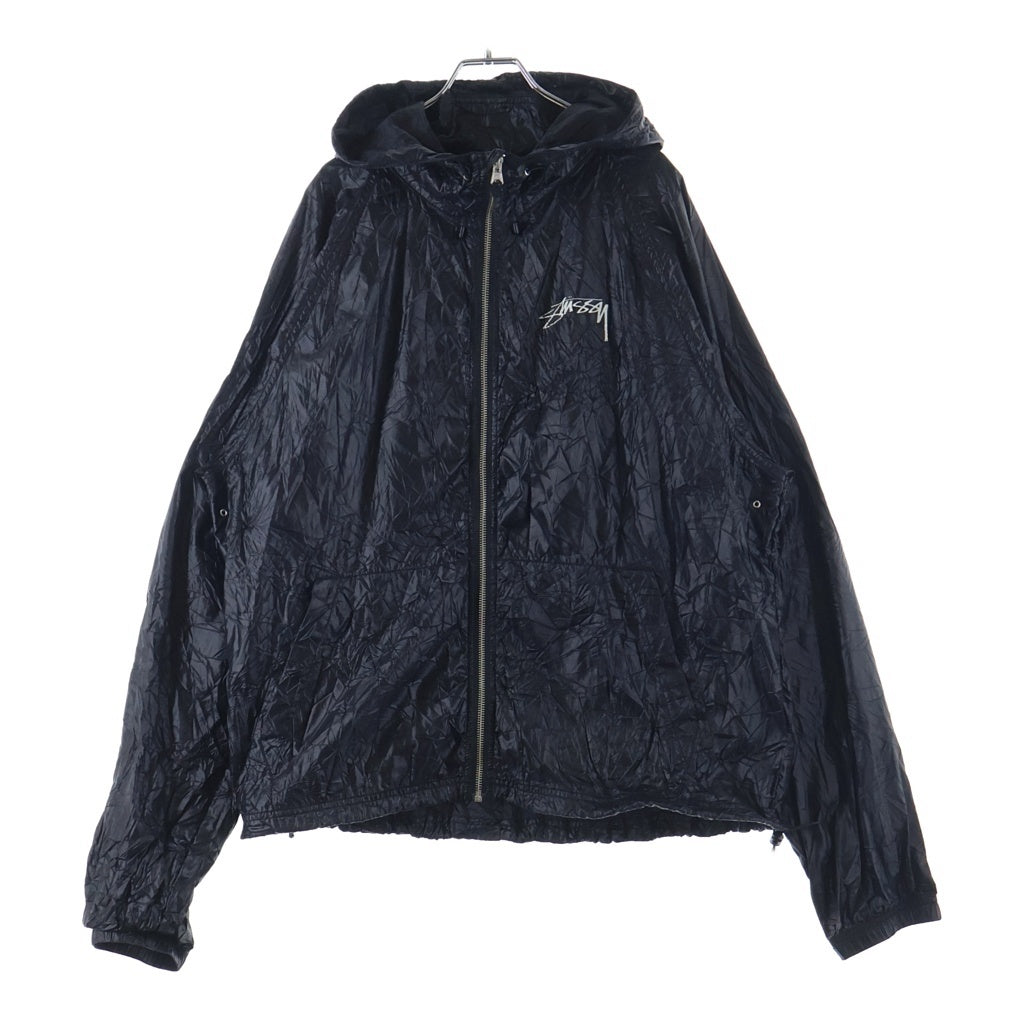 STUSSY(ステューシー) 24SS Beach Shell Wrinkled Nylon Jacket ビーチシェル シワ加工 フロントロゴプリント ナイロン ジップアップ フーデッド ジャケット ブラック