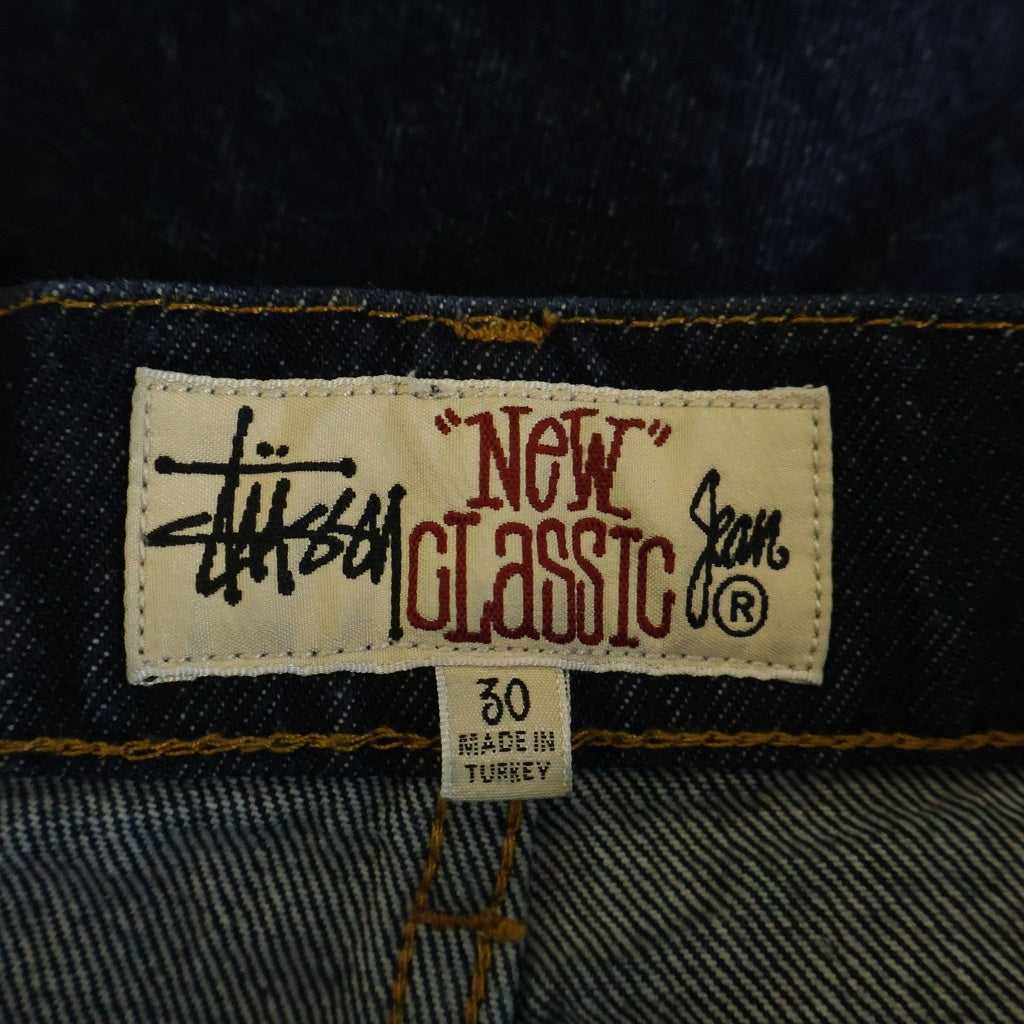 STUSSY(ステューシー) New Classic Jean ニュークラシックジーンズ ボタンフライ ストレートデニムパンツ インディゴ