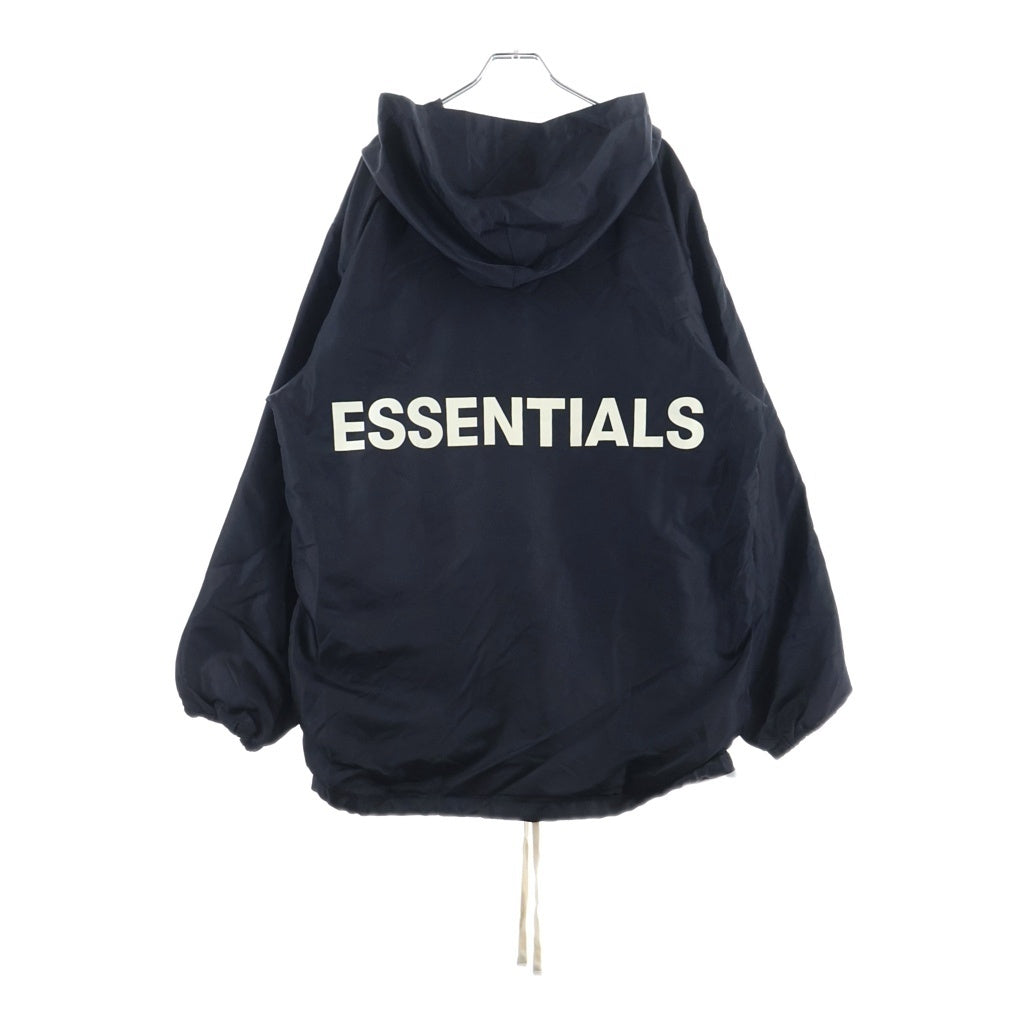 FEAR OF GOD ESSENTIALS(フィアオブゴッド エッセンシャルズ) バックロゴプリント ナイロン コーチジャケット ブラック