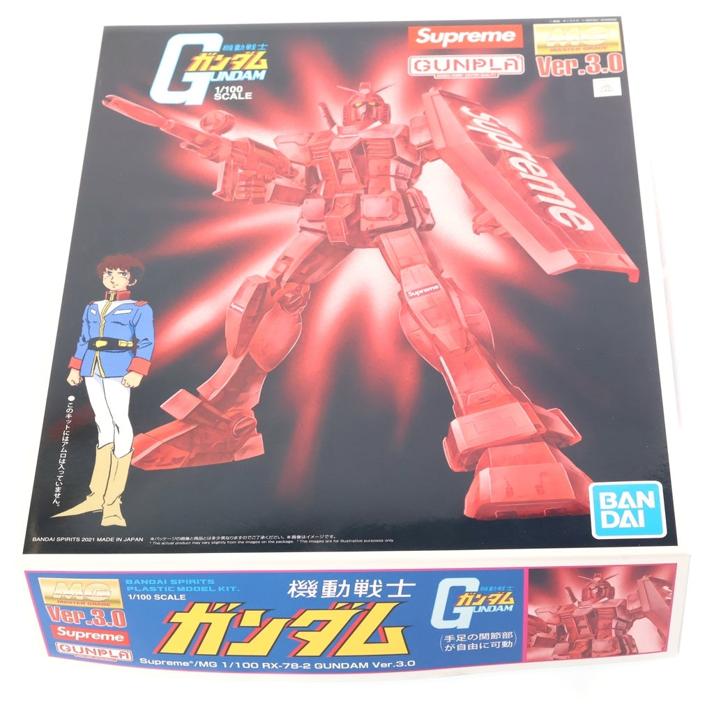 SUPREME(シュプリーム) 21AW ×BANDAI MG 1/100 RX-78-2 GUNDAM Ver.3.0 バンダイ ガンダム プラモデル フィギュア レッド